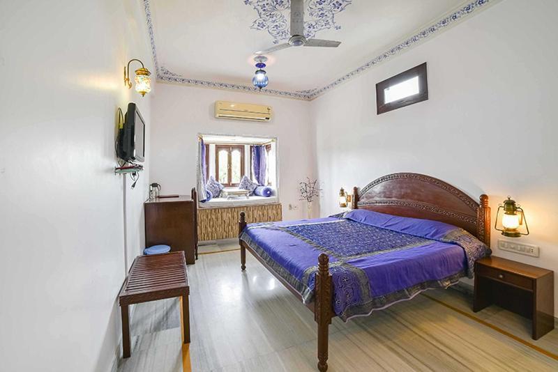 Hotel Sargam Sadan Udaipur Exterior photo