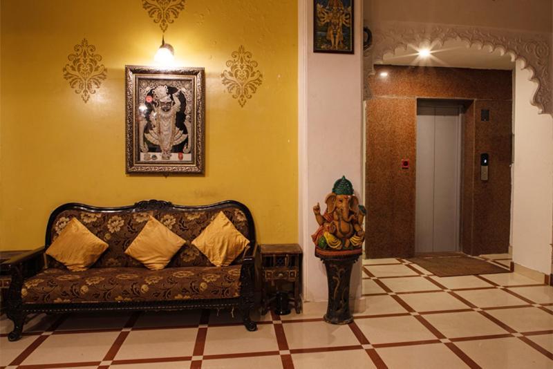 Hotel Sargam Sadan Udaipur Exterior photo